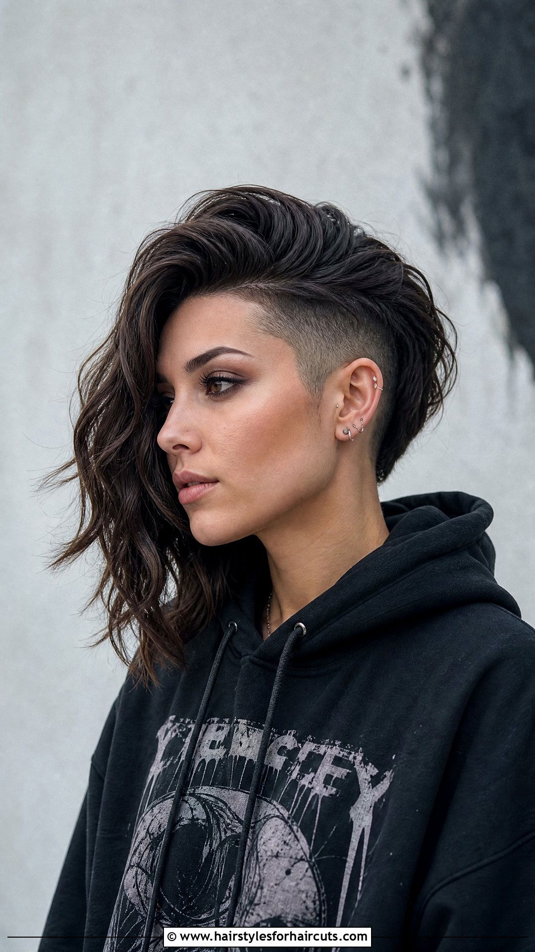 Scrunch Undercut Long Hair - 25 scrunch hairstyles - 25 scrunch hairstyles