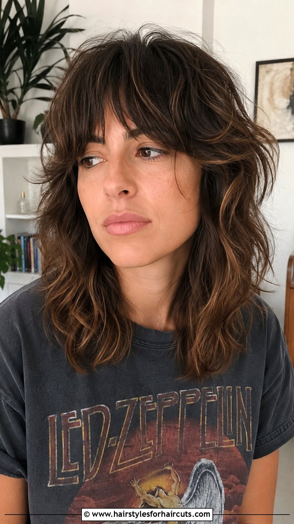 Shag Haircut Growing Out - 25 hairstyles while growing out hair female - 25 hairstyles while growing out hair female