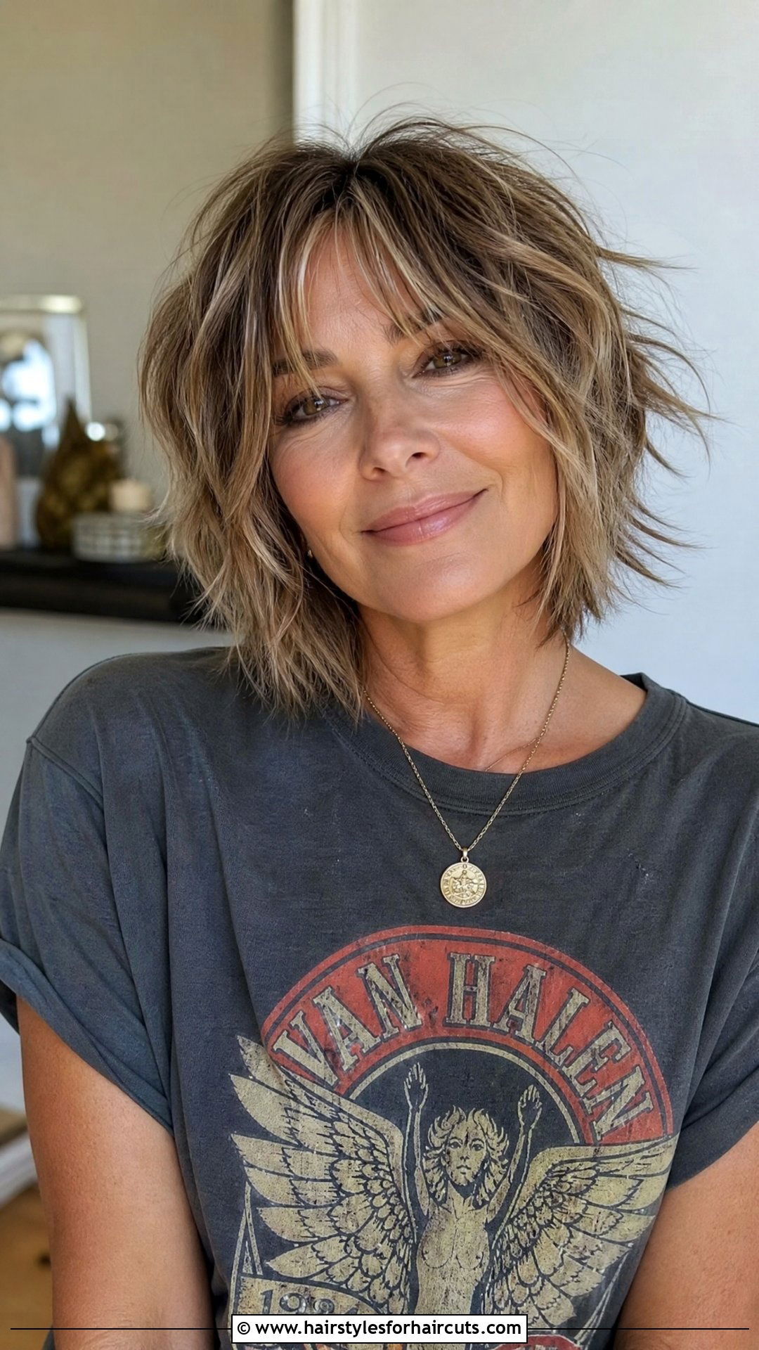 Shaggy Bob For Older Women - 25 women hairstyles over 60 - 25 women hairstyles over 60