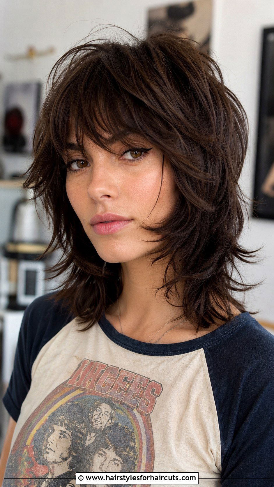 Shaggy Circle Haircut - 25 circle haircuts - 25 circle haircuts
