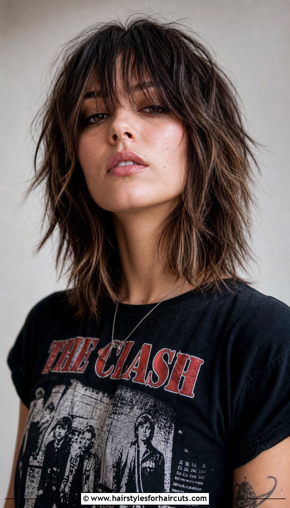 Shaggy Layered Punk Bob - 25 layered punk hairstyles for medium length hair - 25 layered punk hairstyles for medium length hair