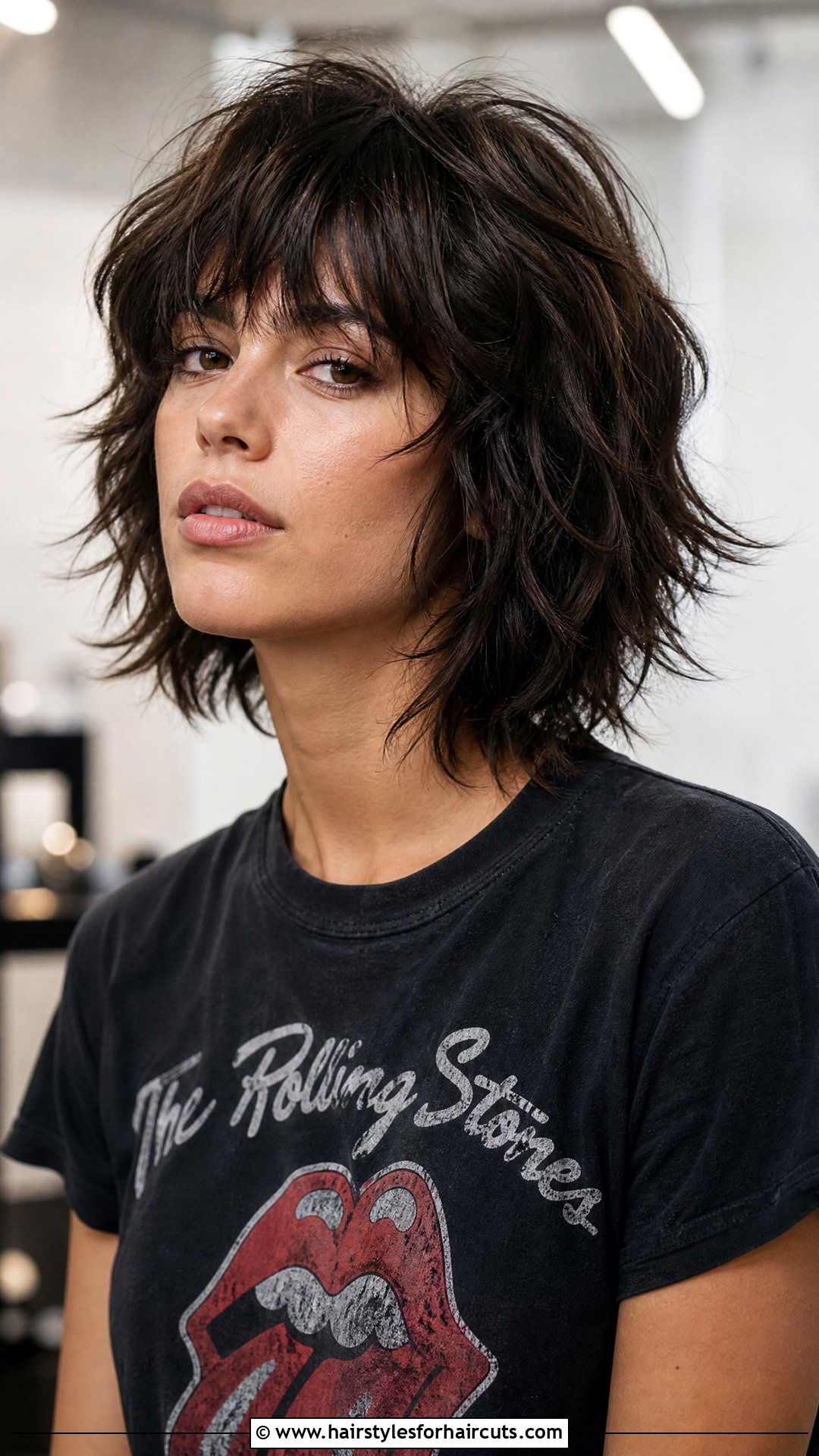 Shaggy Short Haircut - 25 short hair women haircuts - 25 short hair women haircuts