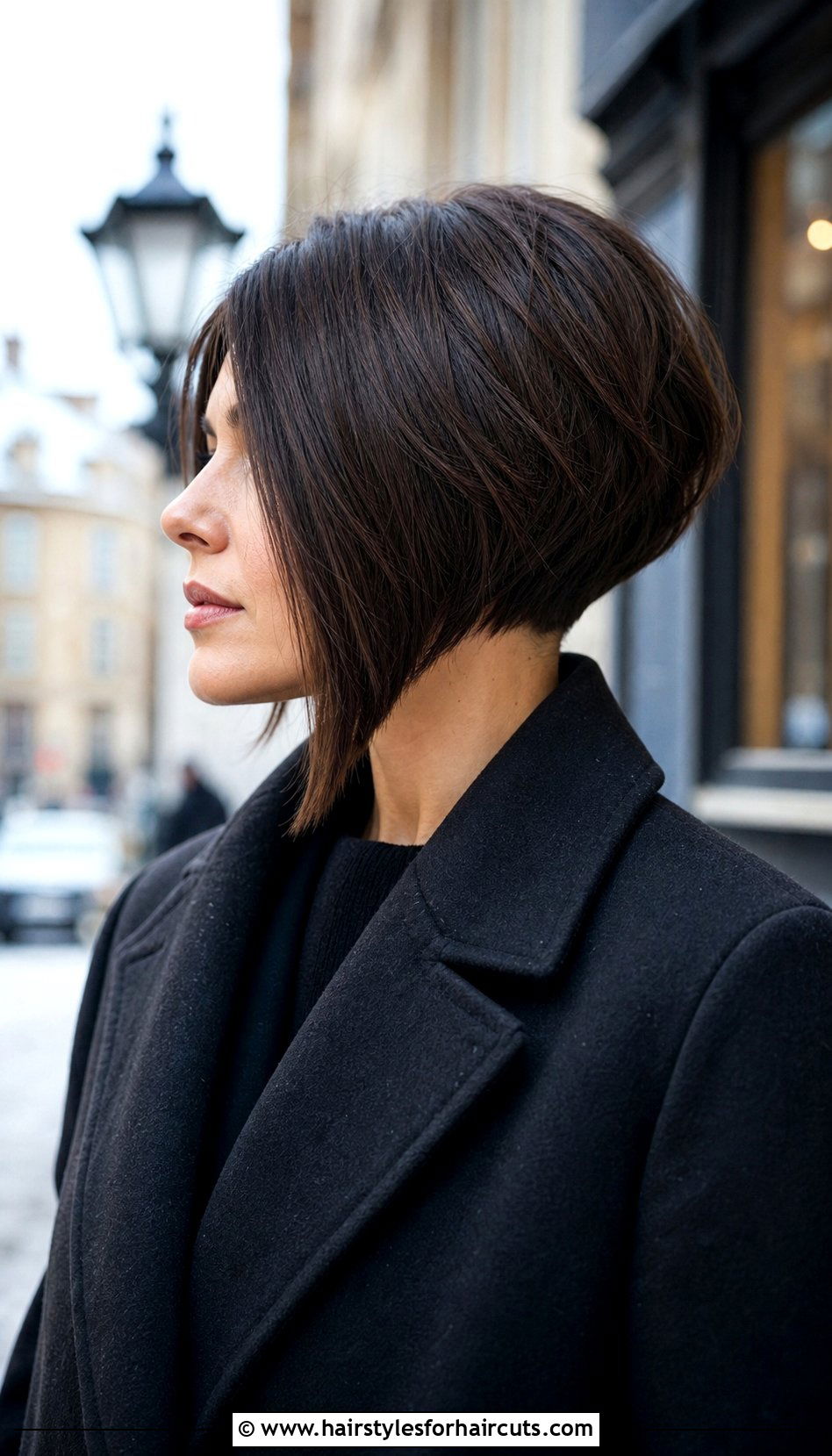 Sharp Urban Inverted Bob - 25 haircuts downtown - 25 haircuts downtown