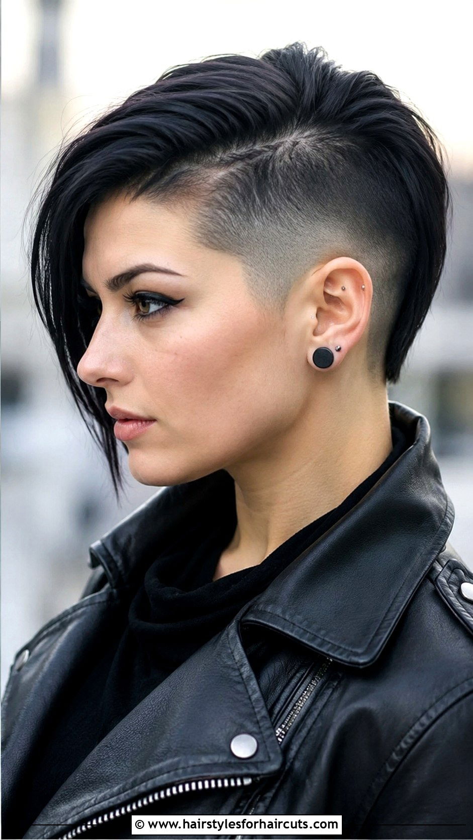 Shaved Side Mohawk Bob - 25 mohawk haircuts short hair - 25 mohawk haircuts short hair