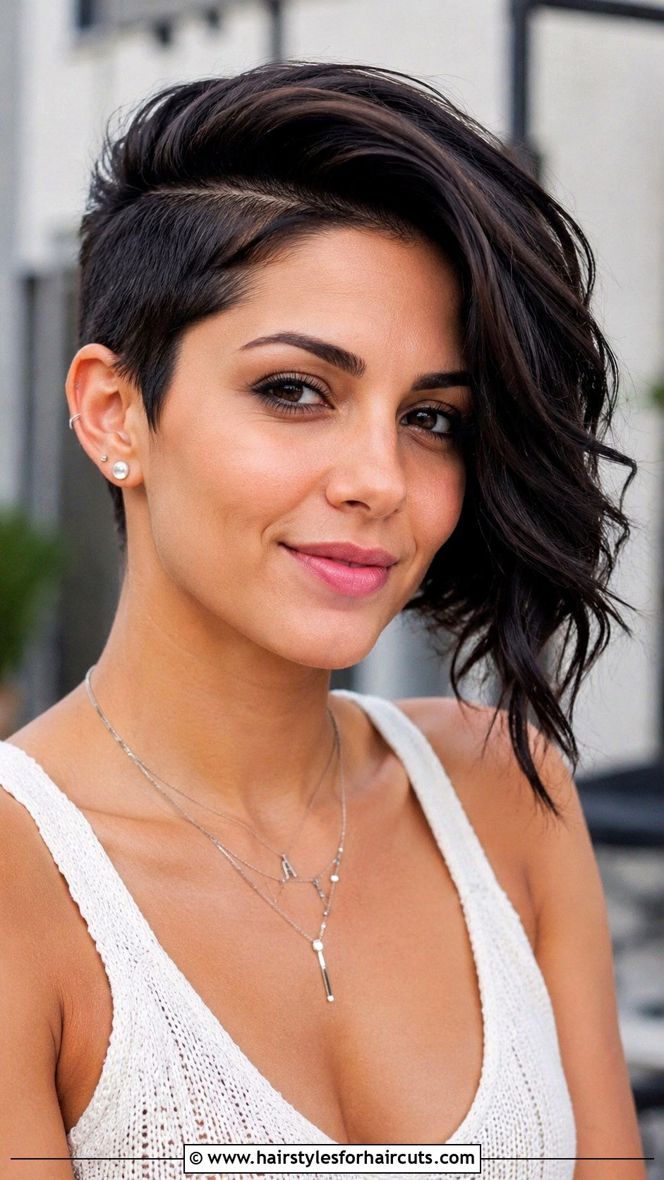 Short Asymmetrical Fantasia Hairstyle - 25 fantasia hairstyles - 25 fantasia hairstyles