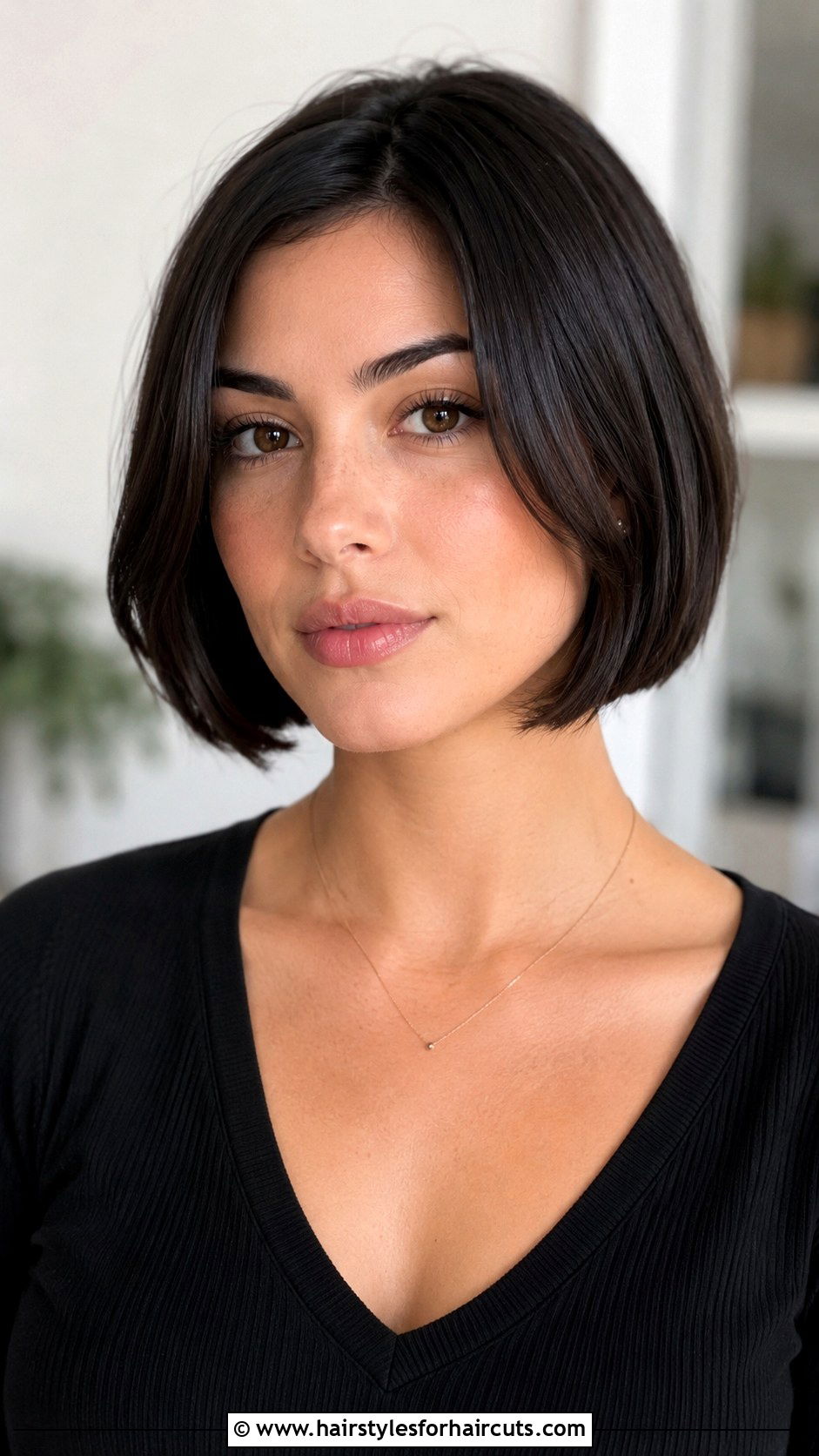 Short Blunt Haircut - 25 blunt haircuts for women - 25 blunt haircuts for women