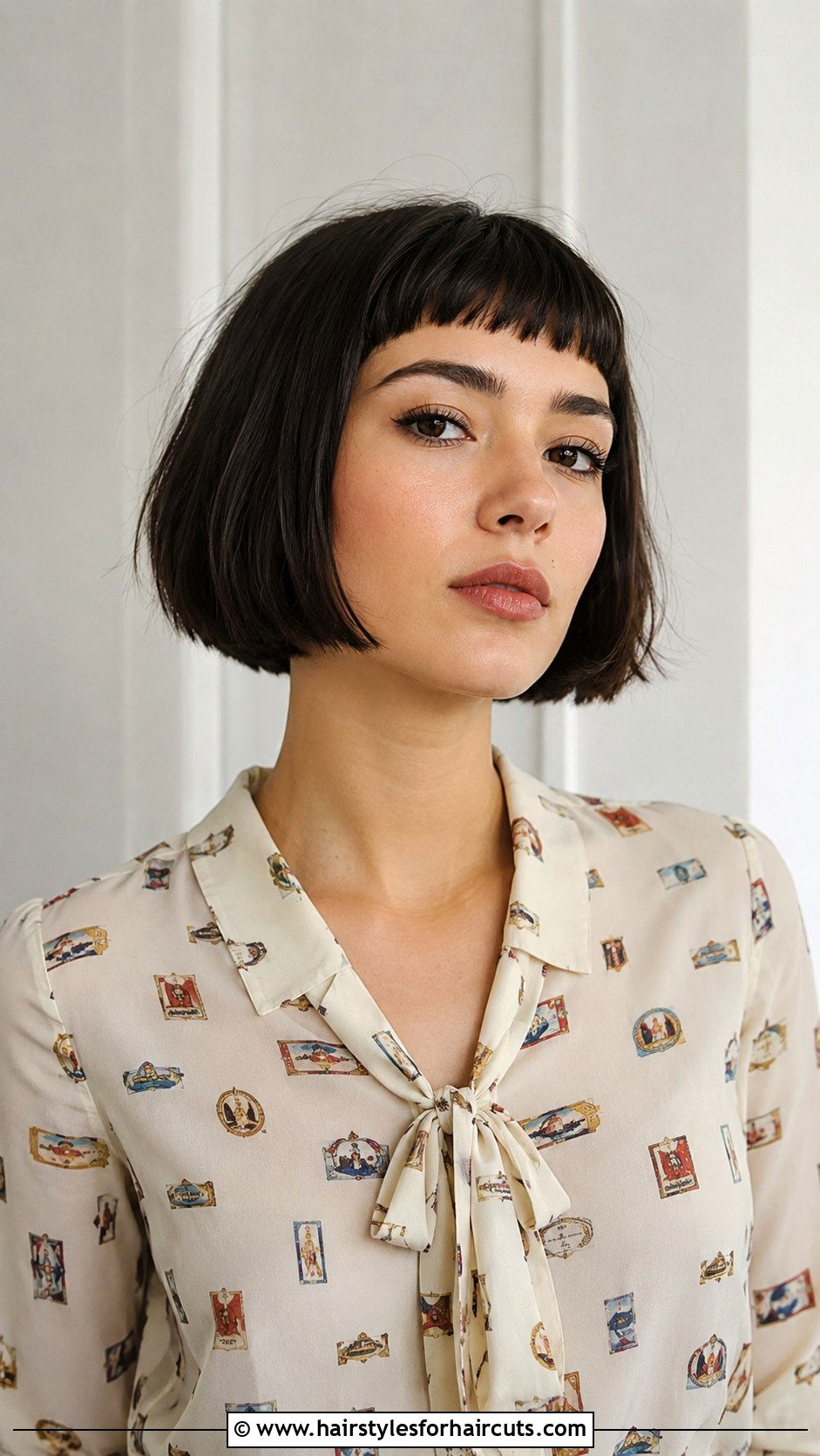 Short Bob With Micro Bangs - 25 alt hairstyles for short hair - 25 alt hairstyles for short hair