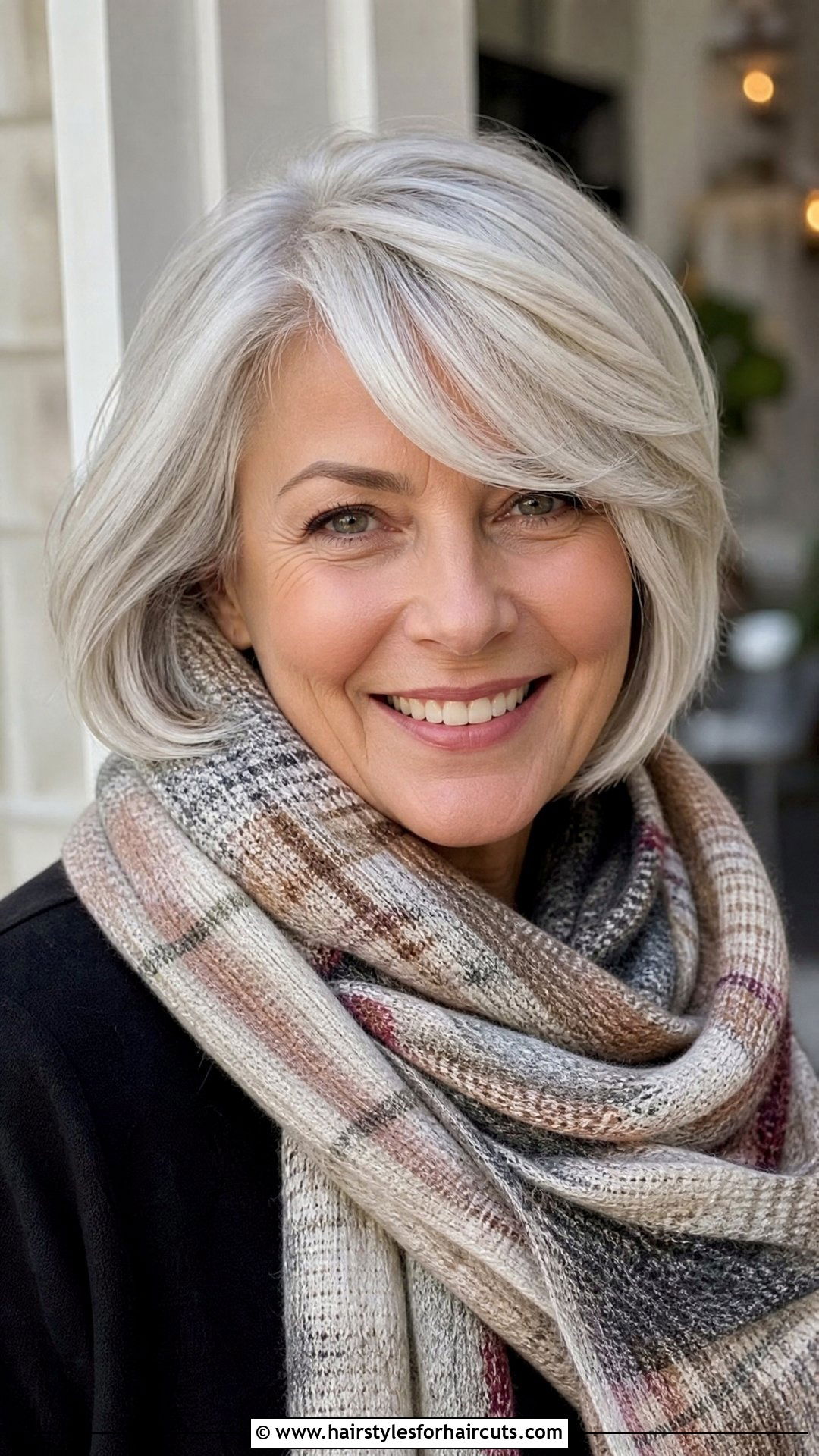 Short Bob With Side Swept Bangs - 25 hairstyles for older women with thinning hair - 25 hairstyles for older women with thinning hair