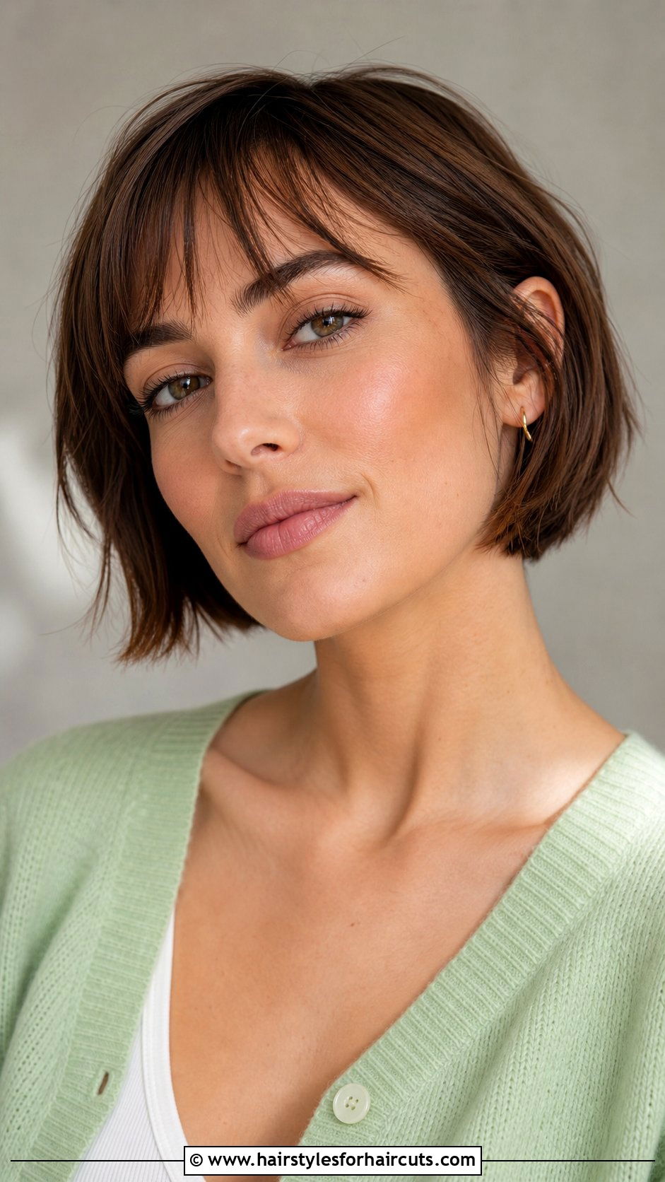 Short Bob With Textured Fringe - 25 textured fringe haircuts straight hair - 25 textured fringe haircuts straight hair