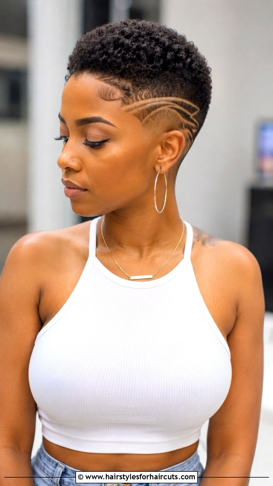 Short Curly Afro With Design - 25 short curly hairstyles for black women - 25 short curly hairstyles for black women