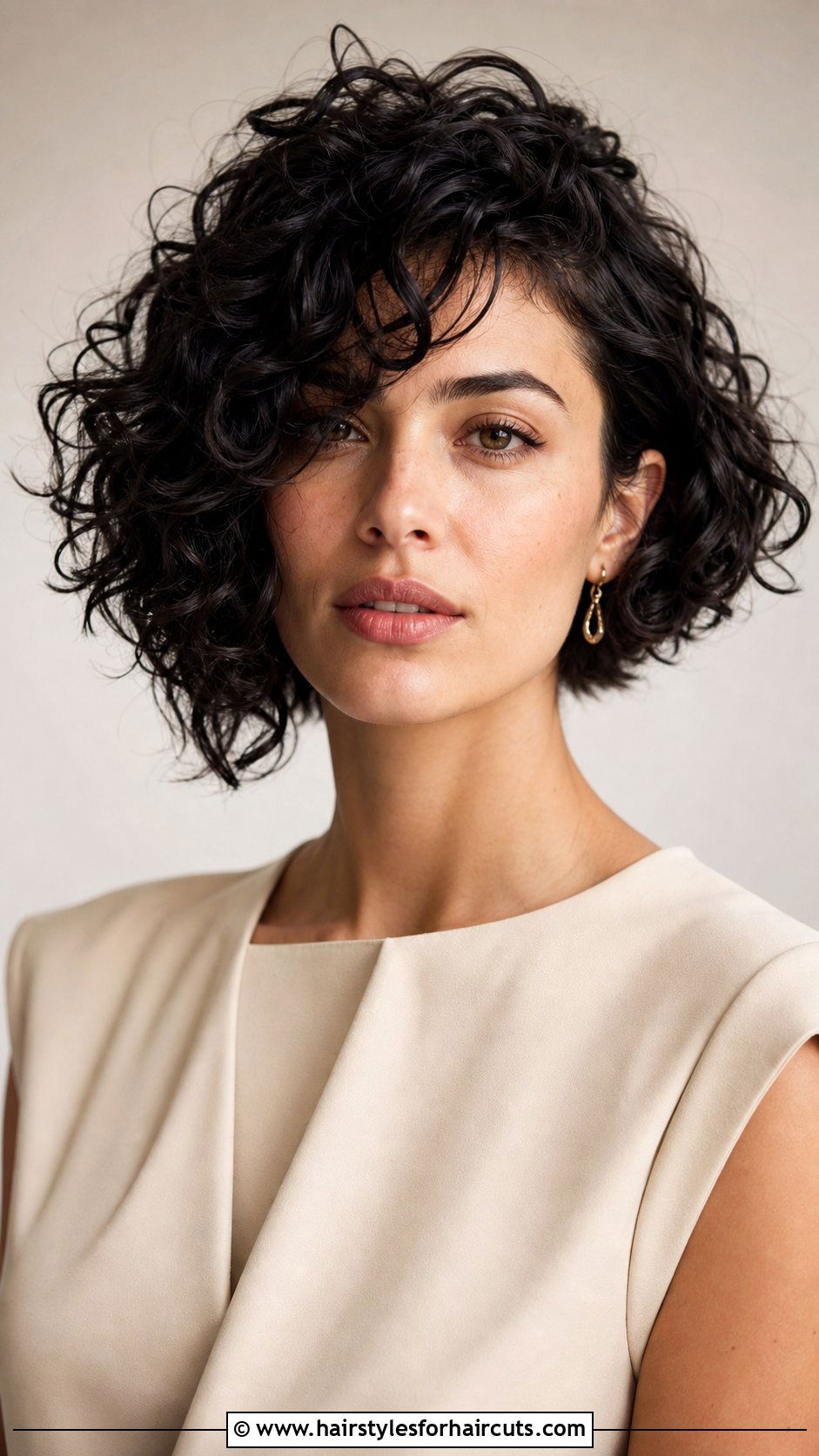 Short Curly Asymmetrical Bob - 25 bridal hairstyles for short curly hair - 25 bridal hairstyles for short curly hair