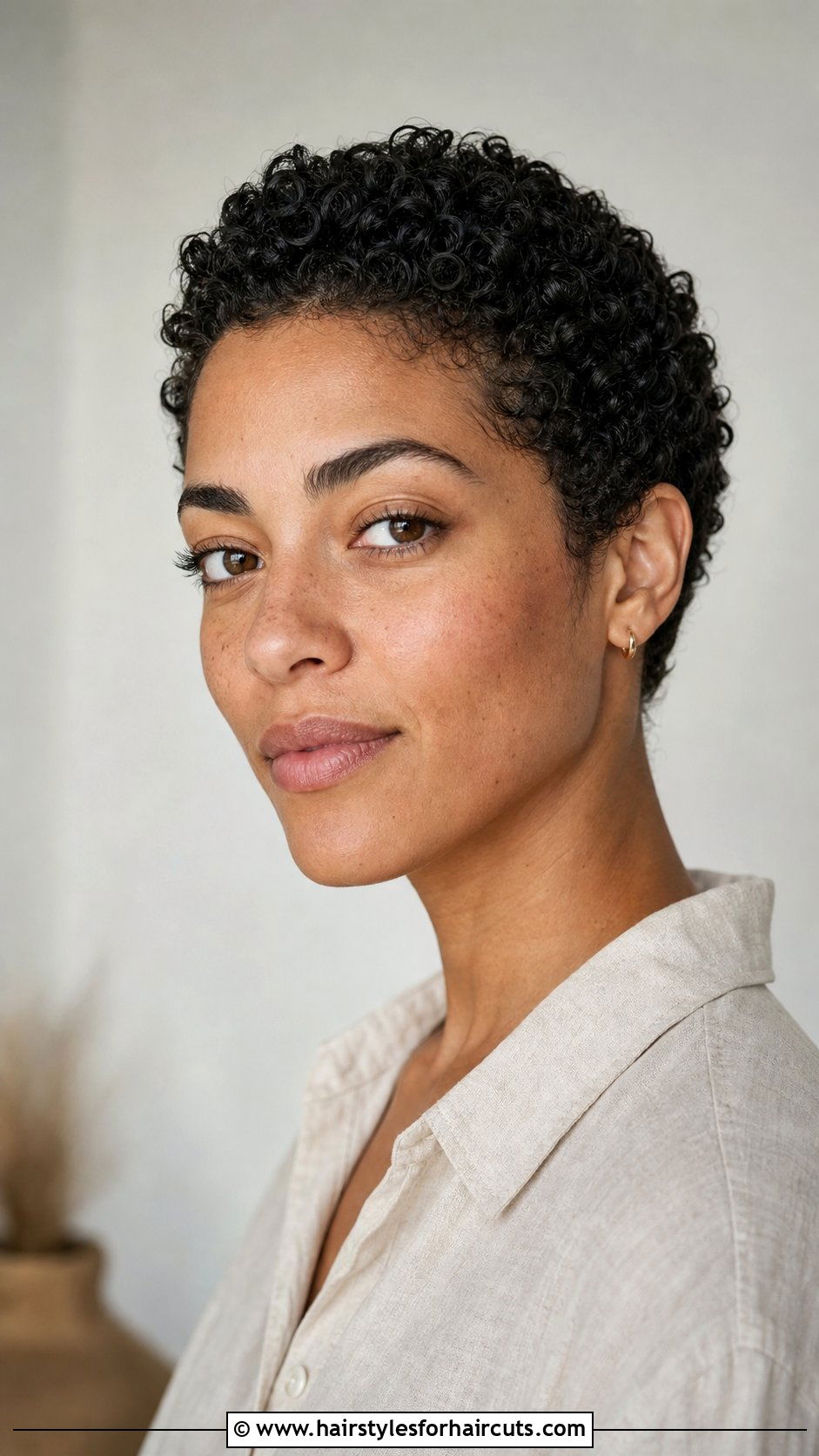 Short Curly Crop - 25 haircuts for textured hair - 25 haircuts for textured hair
