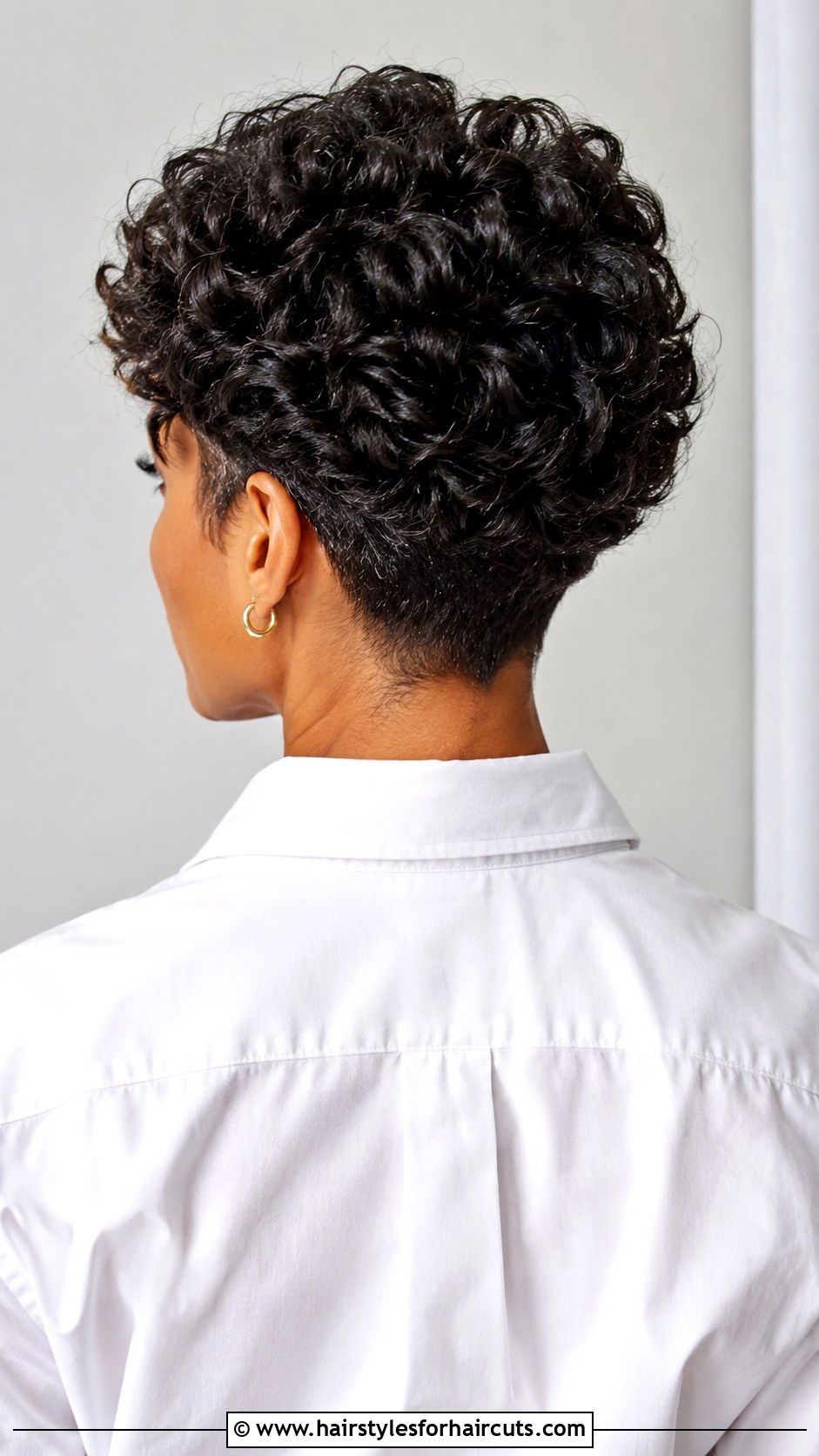 Short Curly Haircut With Tapered Neck - 25 2c 3a curly haircuts - 25 2c 3a curly haircuts
