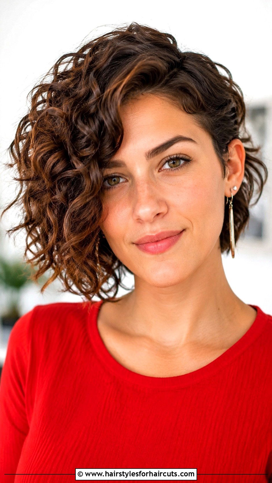 Short Curly Pixie Cut - 25 hairstyles for thinning curly hair - 25 hairstyles for thinning curly hair