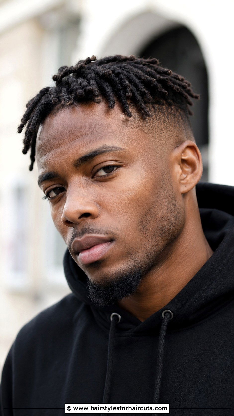 Short Dreads With Undercut - 25 black hairstyles for thinning hair on top - 25 black hairstyles for thinning hair on top