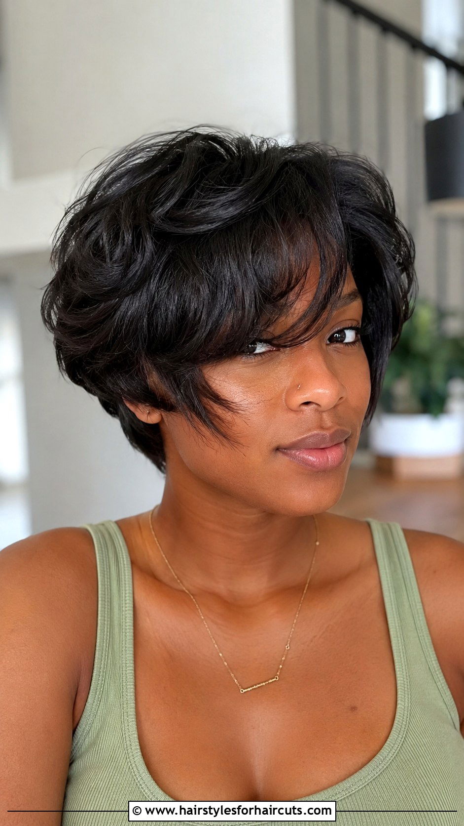 Short Feathered Bob - 25 feathered bob hairstyles for black hair - 25 feathered bob hairstyles for black hair