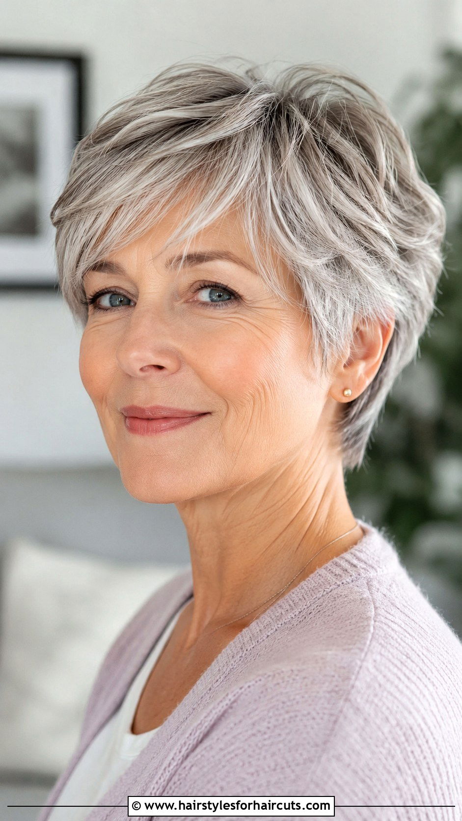 Short Feathered Haircut - 25 haircuts fort smith ar - 25 haircuts fort smith ar