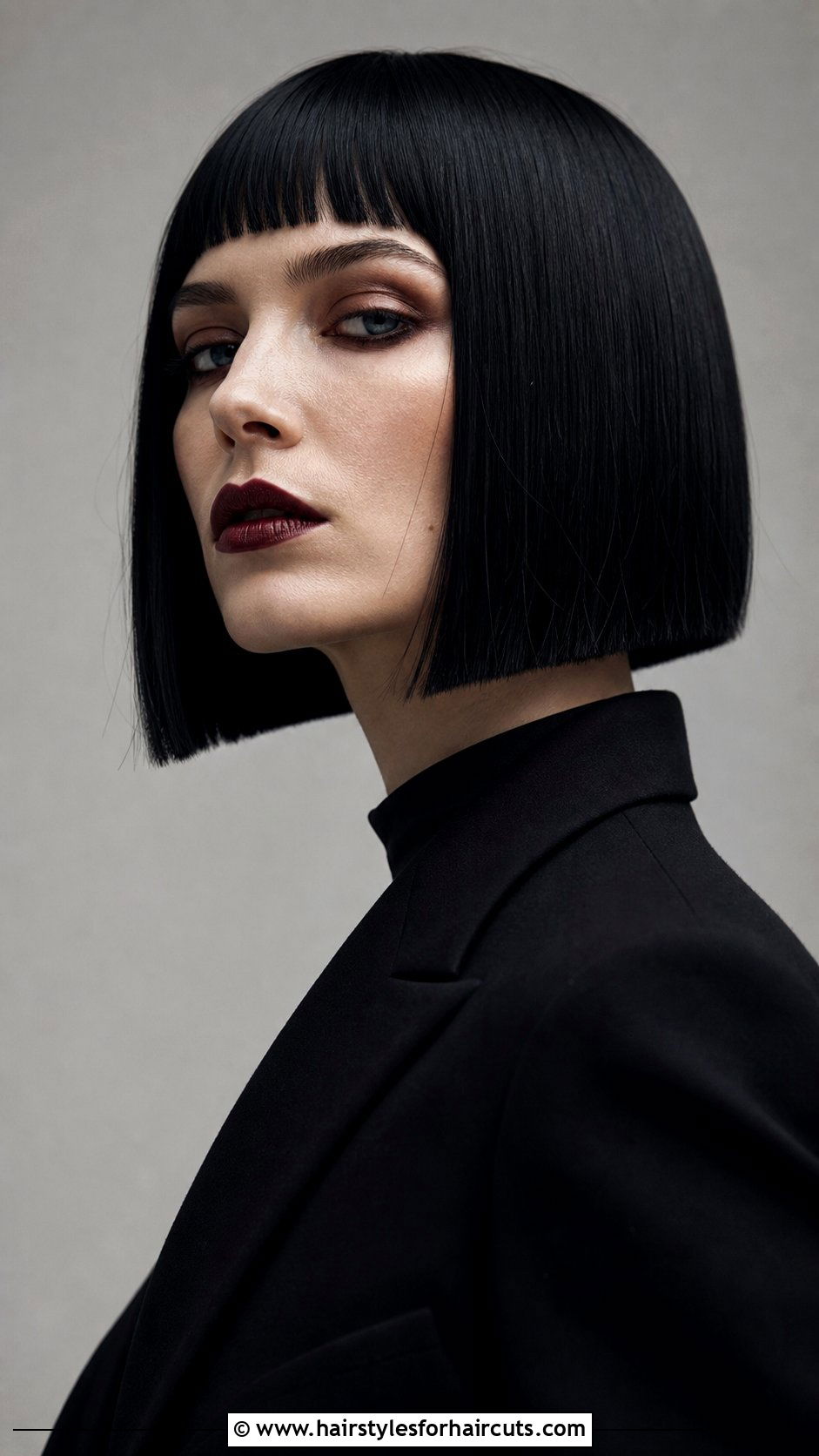 Short Goth Blunt Bob - 25 goth hairstyles for short hair - 25 goth hairstyles for short hair
