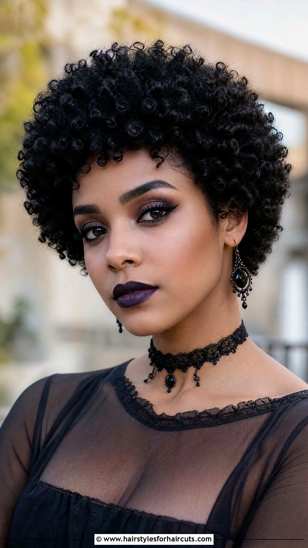 Short Goth Curly Afro - 25 goth hairstyles for curly hair - 25 goth hairstyles for curly hair