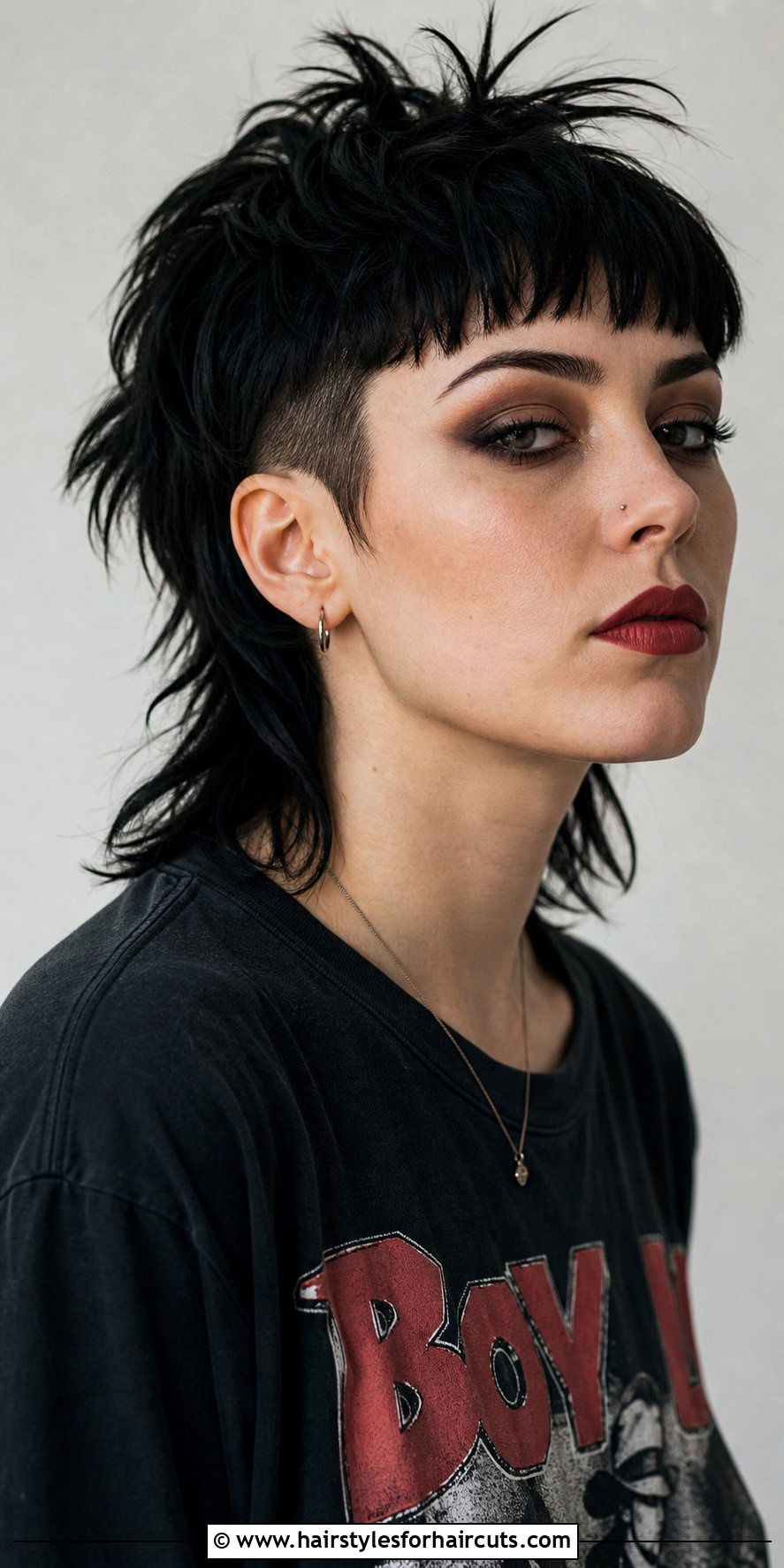 Short Goth Mullet - 25 goth hairstyles for short hair - 25 goth hairstyles for short hair