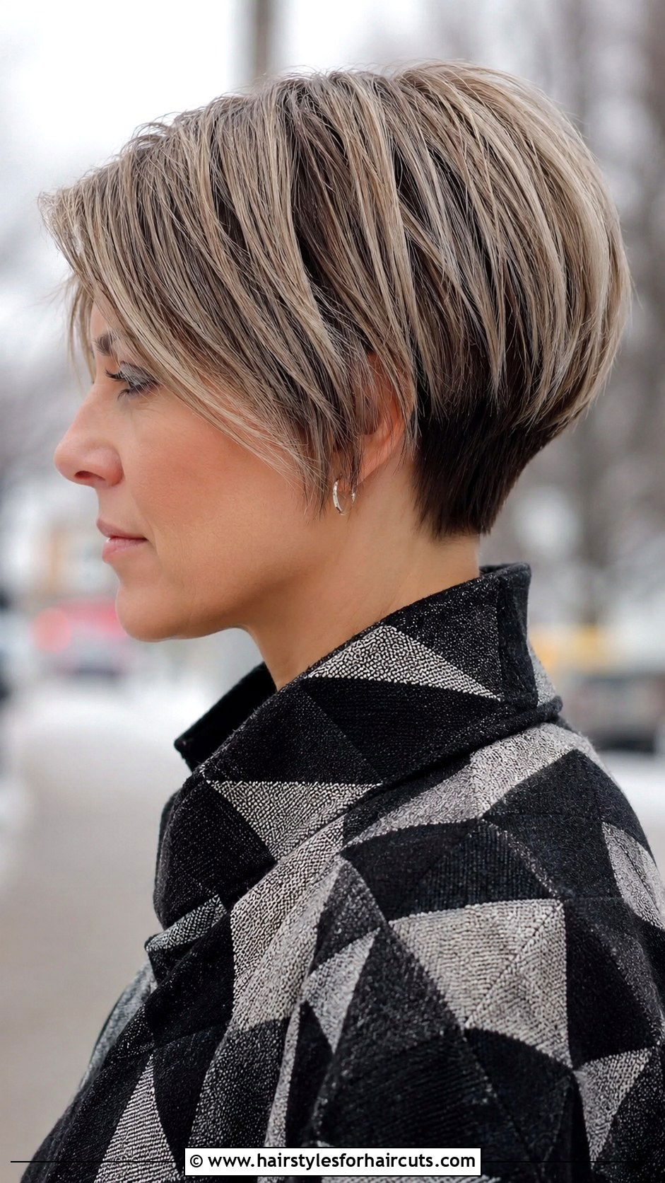 Short Graduated Wedge Haircut - 25 graduated haircuts - 25 graduated haircuts