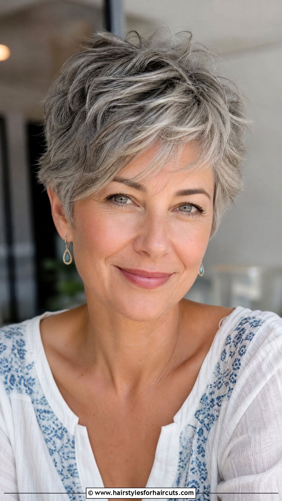 Short Gray Pixie Cut - 25 women gray hairstyles - 25 women gray hairstyles