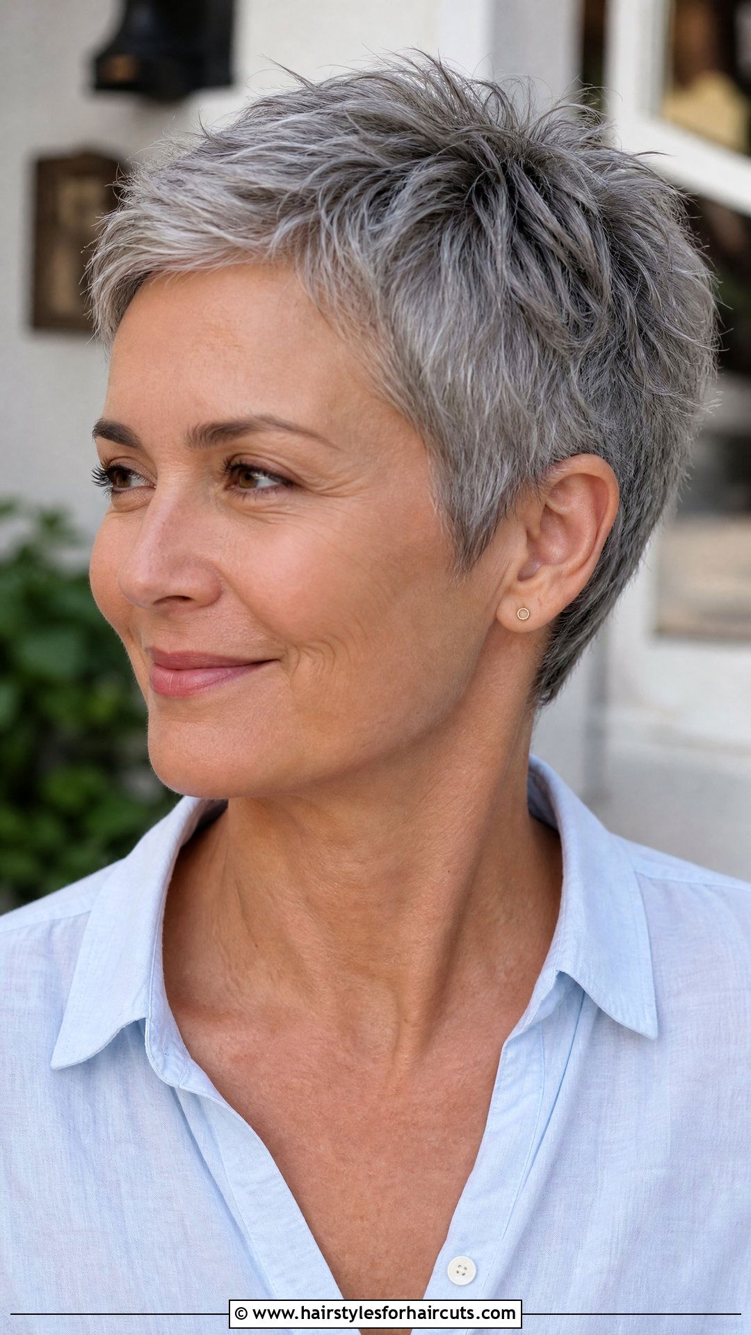 Short Grey Pixie Cut - 25 grey hairstyles for women - 25 grey hairstyles for women
