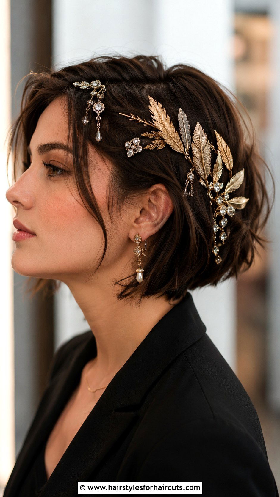 Short Hair Renaissance Accessory Look - 25 short hair renaissance hairstyles - 25 short hair renaissance hairstyles