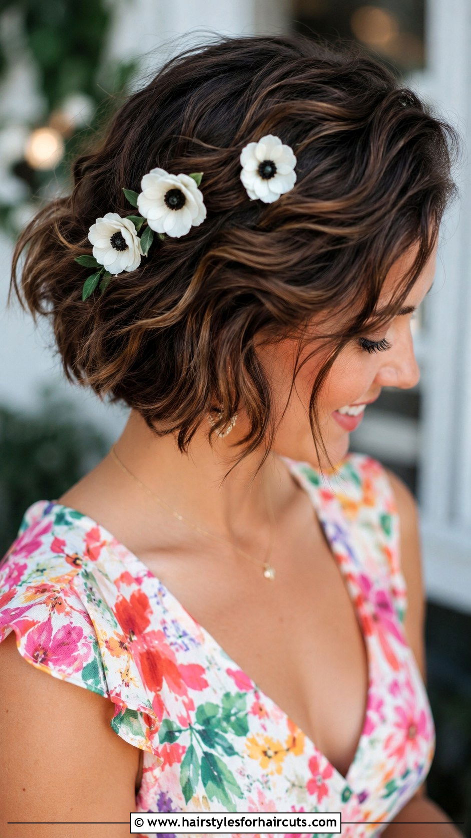 Short Hair Wedding Flower Clips - 25 boho wedding hairstyles for short hair - 25 boho wedding hairstyles for short hair