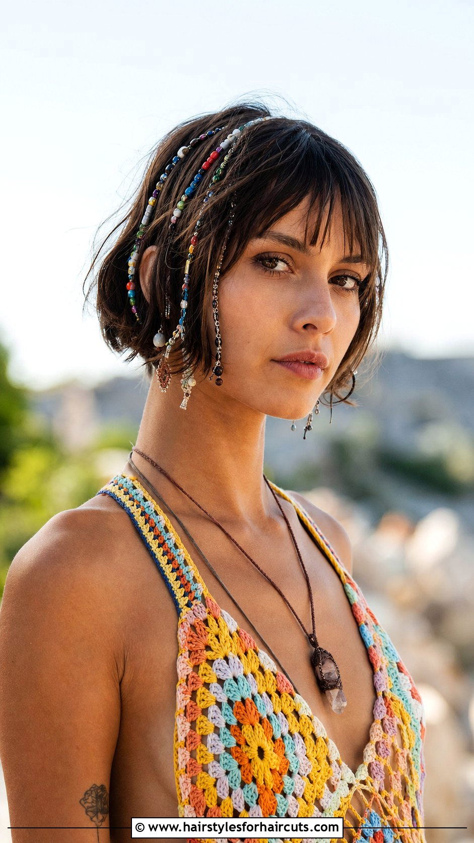 Short Hair With Beaded Strings - 25 hippie hairstyles for short hair - 25 hippie hairstyles for short hair