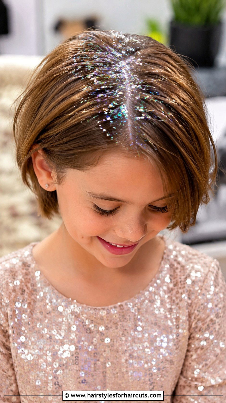 Short Hair With Glitter Roots - 25 middle school dance hairstyles for short hair - 25 middle school dance hairstyles for short hair