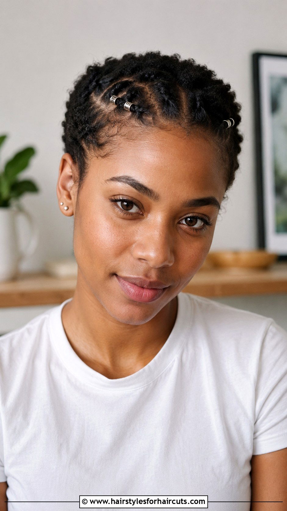 Short Hair With Twisted Front Sections - 25 cute hairstyles for short hair - 25 cute hairstyles for short hair