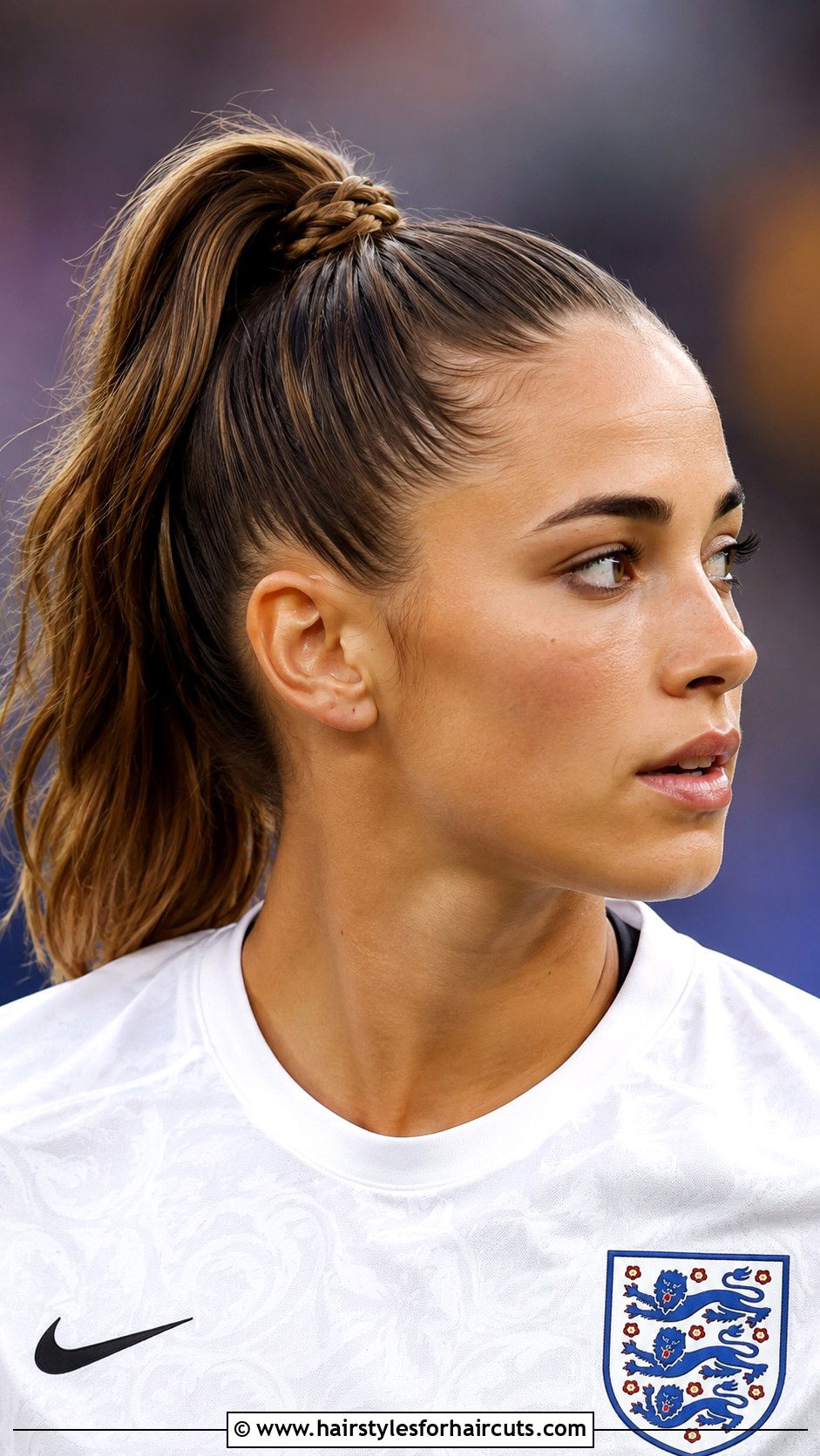 Short High Ponytail With Braid For Soccer - 25 soccer hairstyles for short hair - 25 soccer hairstyles for short hair