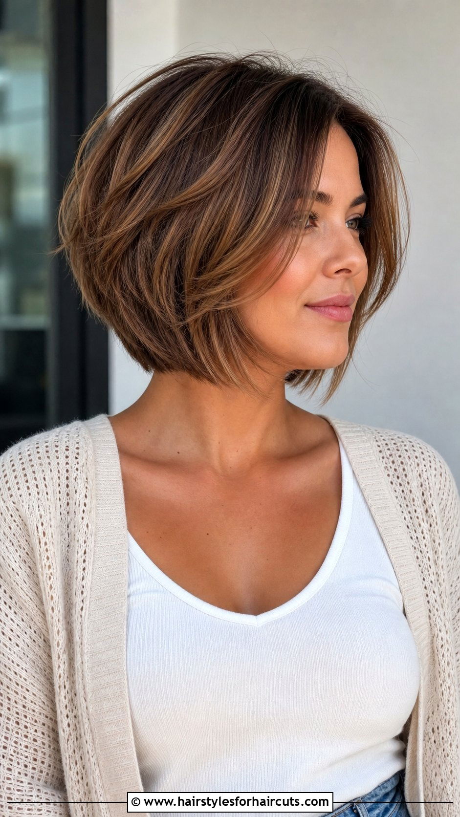 Short Layered Bob - 25 hairstyles for thin hair asian female - 25 hairstyles for thin hair asian female