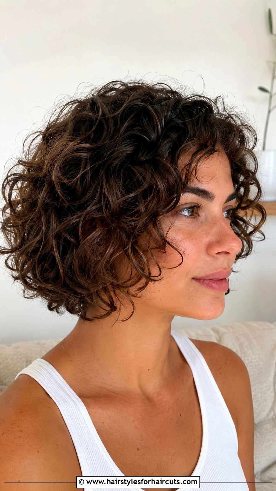 Short Layered Curly Bob - 25 short hairstyles natural curly hair - 25 short hairstyles natural curly hair