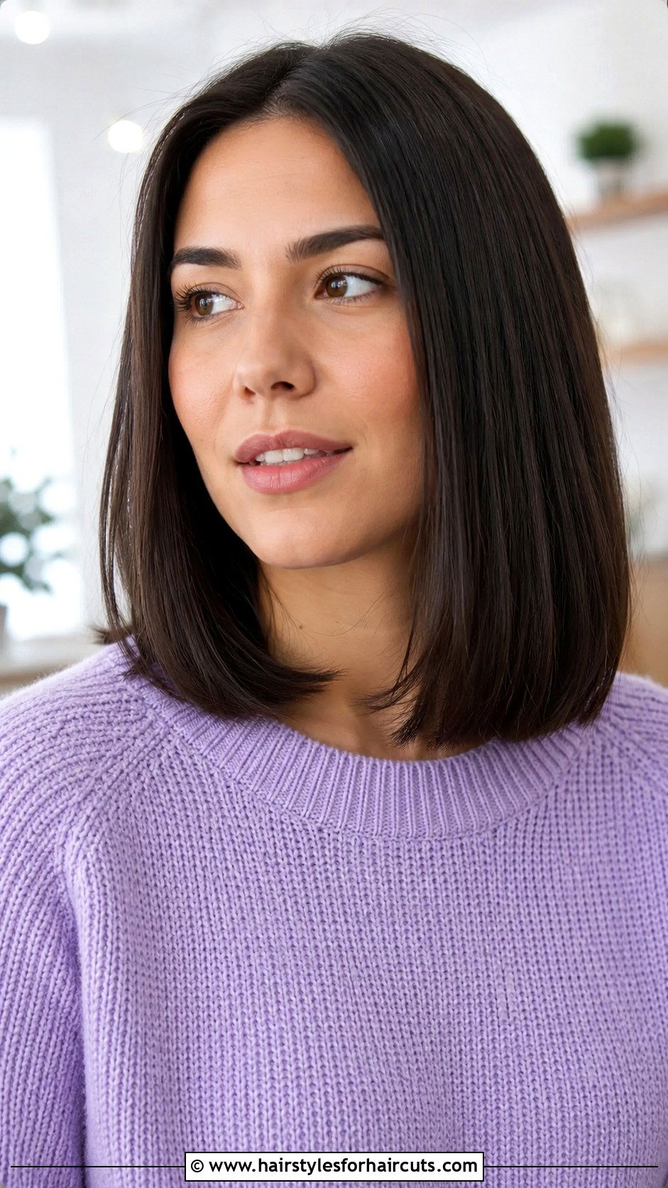 Short Layered Haircut - 25 cheapest haircuts - 25 cheapest haircuts