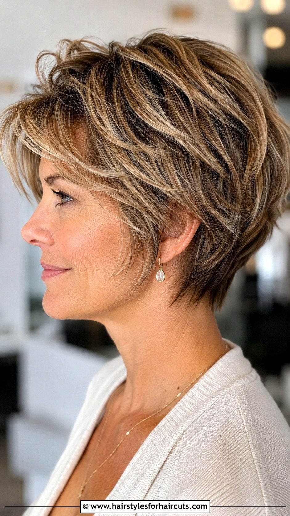 Short Layered Haircut - 25 common haircuts - 25 common haircuts