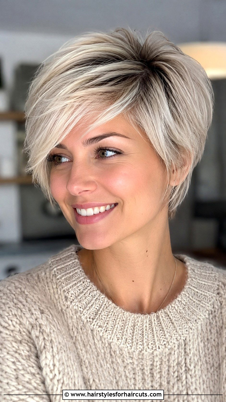 Short Layered Haircut With Side Bangs - 25 short hair hairstyles with bangs - 25 short hair hairstyles with bangs