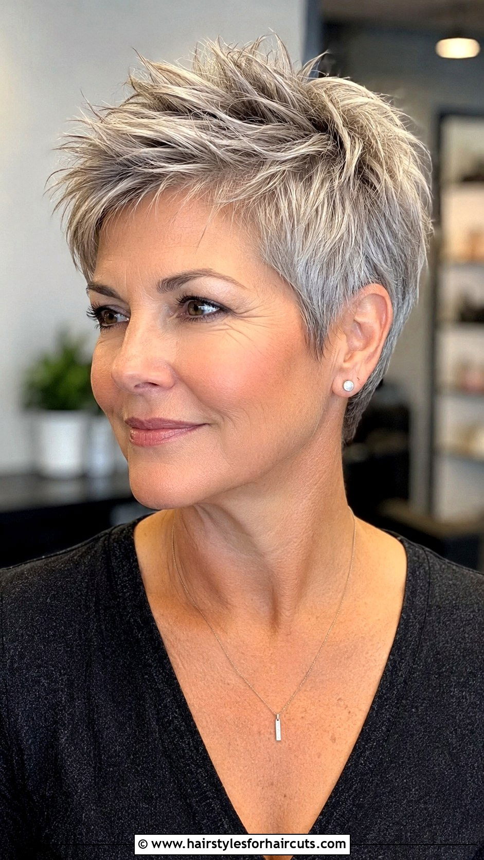 Short Layered Pixie - 25 haircuts kona - 25 haircuts kona