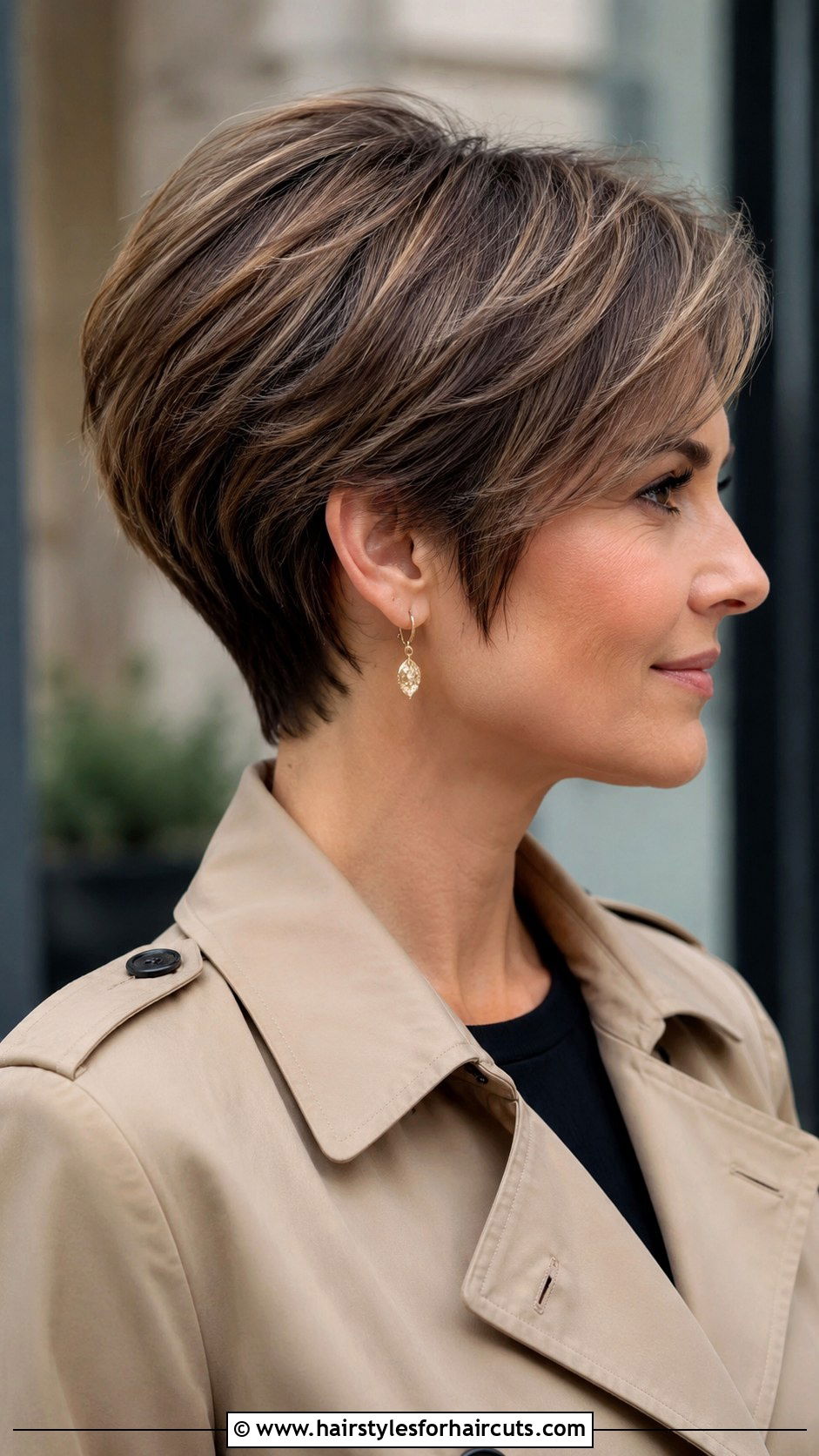 Short Layered Pixie Cut - 25 hairstyles for thin hair older women - 25 hairstyles for thin hair older women