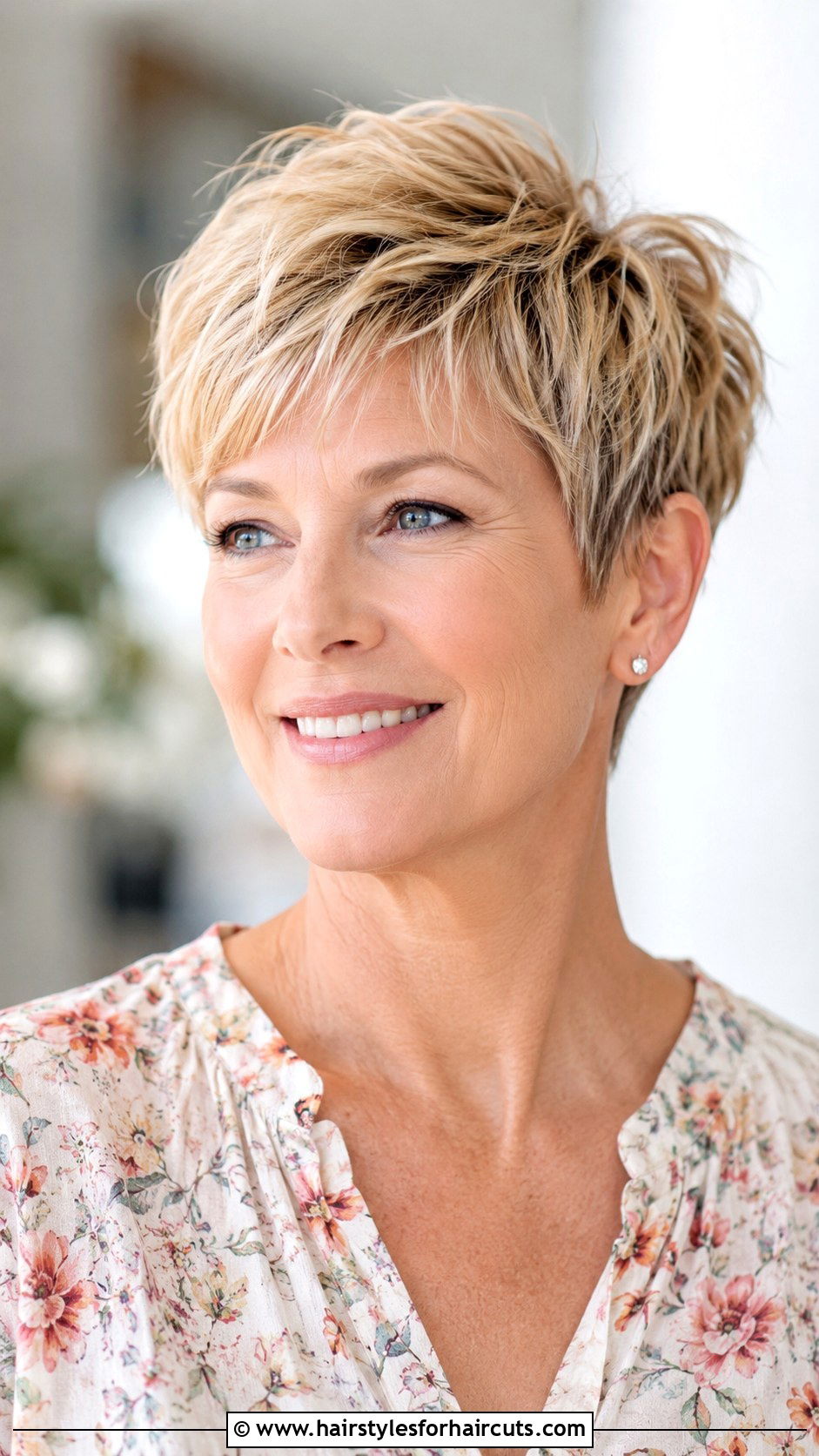 Short Layered Pixie Cut - 25 multi layer haircuts - 25 multi layer haircuts
