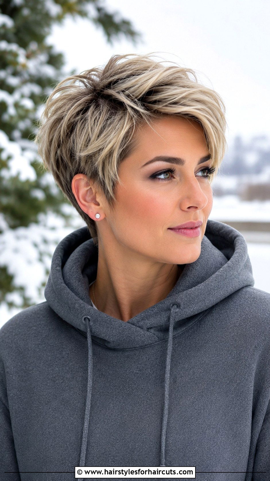 Short Layered Pixie - 25 haircuts cheap - 25 haircuts cheap