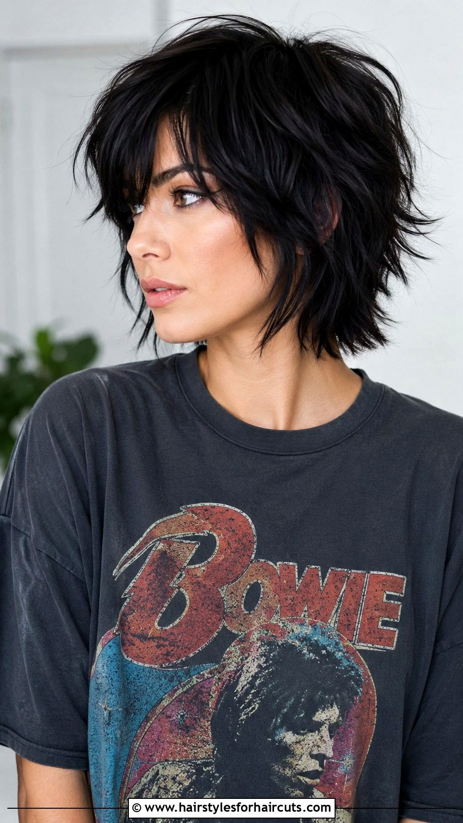Short Layered Shag - 25 grunge hairstyles for short hair - 25 grunge hairstyles for short hair