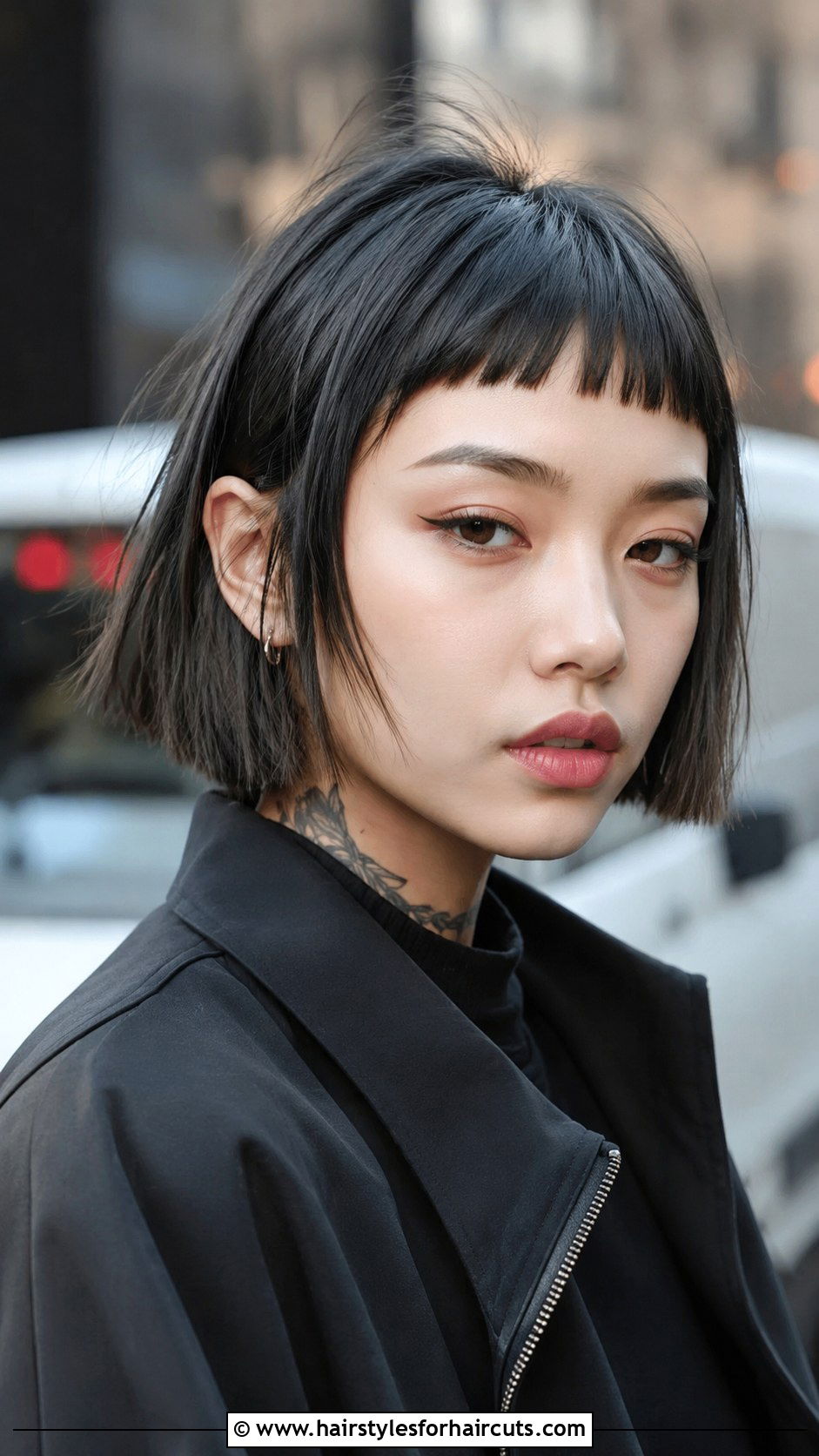 Short Micro Bangs - 25 famous hairstyles - 25 famous hairstyles