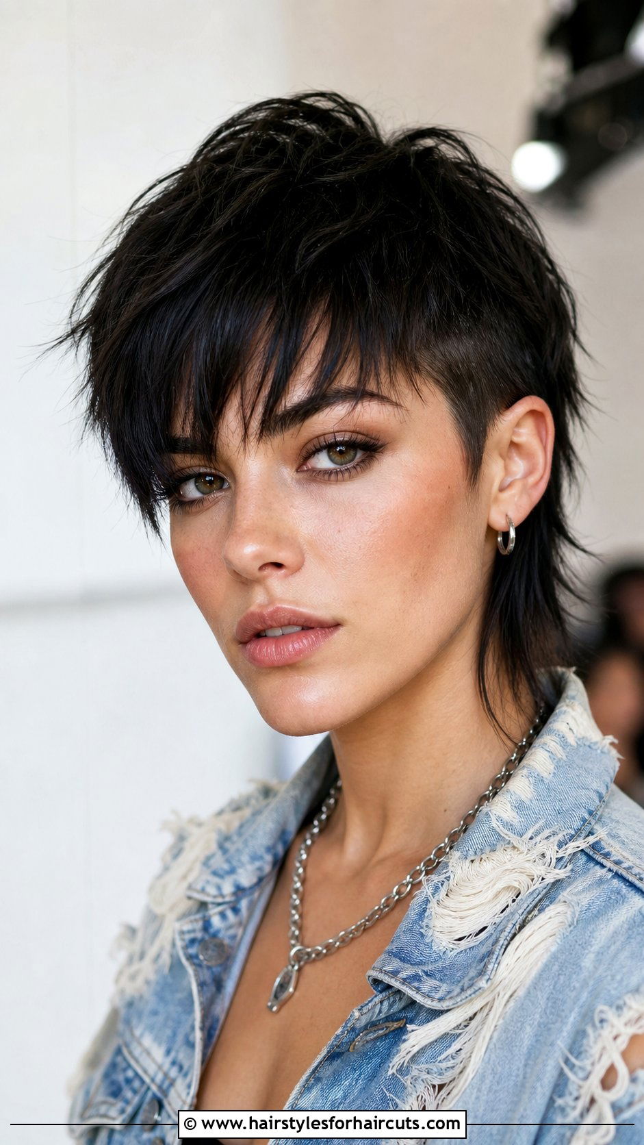 Short Mullet With Long Bangs - 25 short haircuts with long bangs - 25 short haircuts with long bangs
