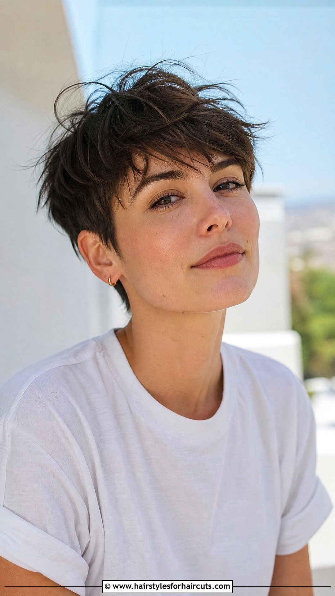 Short Pixie Cut - 25 womans short haircuts - 25 womans short haircuts