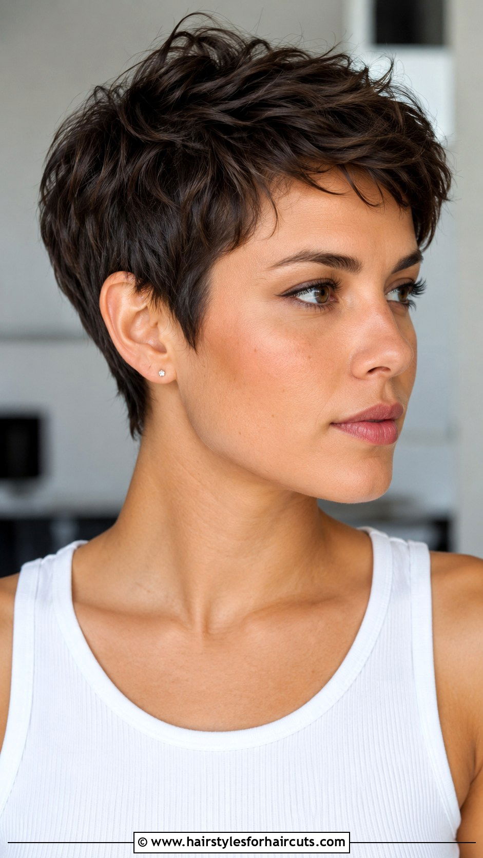 Short Pixie Cut - 25 haircuts casa grande - 25 haircuts casa grande