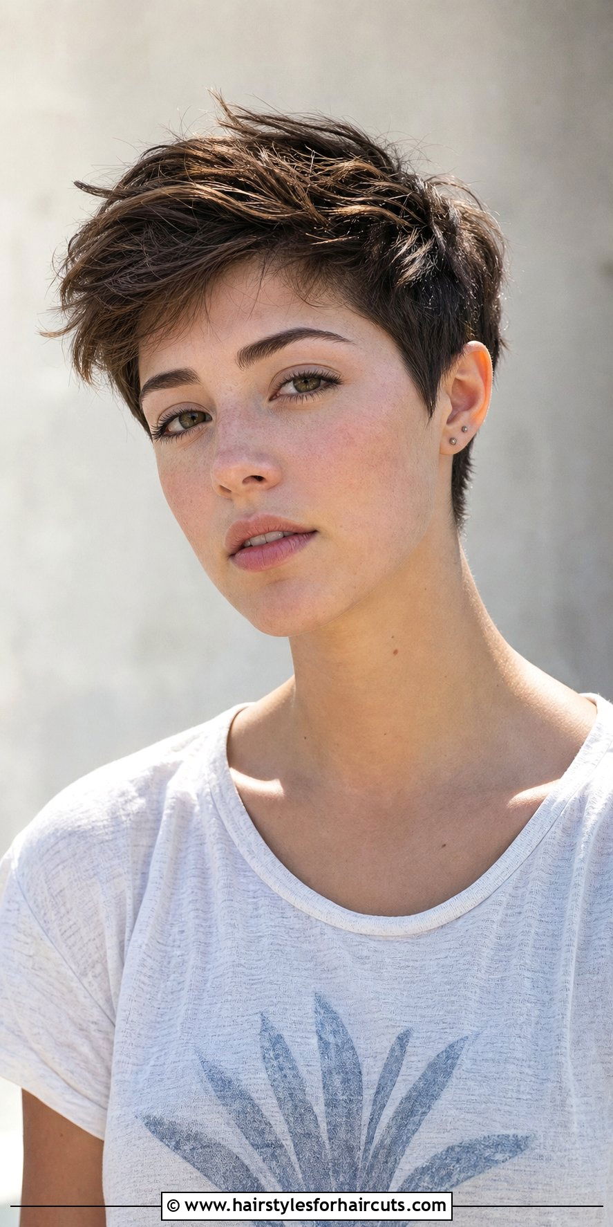 Short Pixie Cut - 25 haircuts for girls short hair - 25 haircuts for girls short hair
