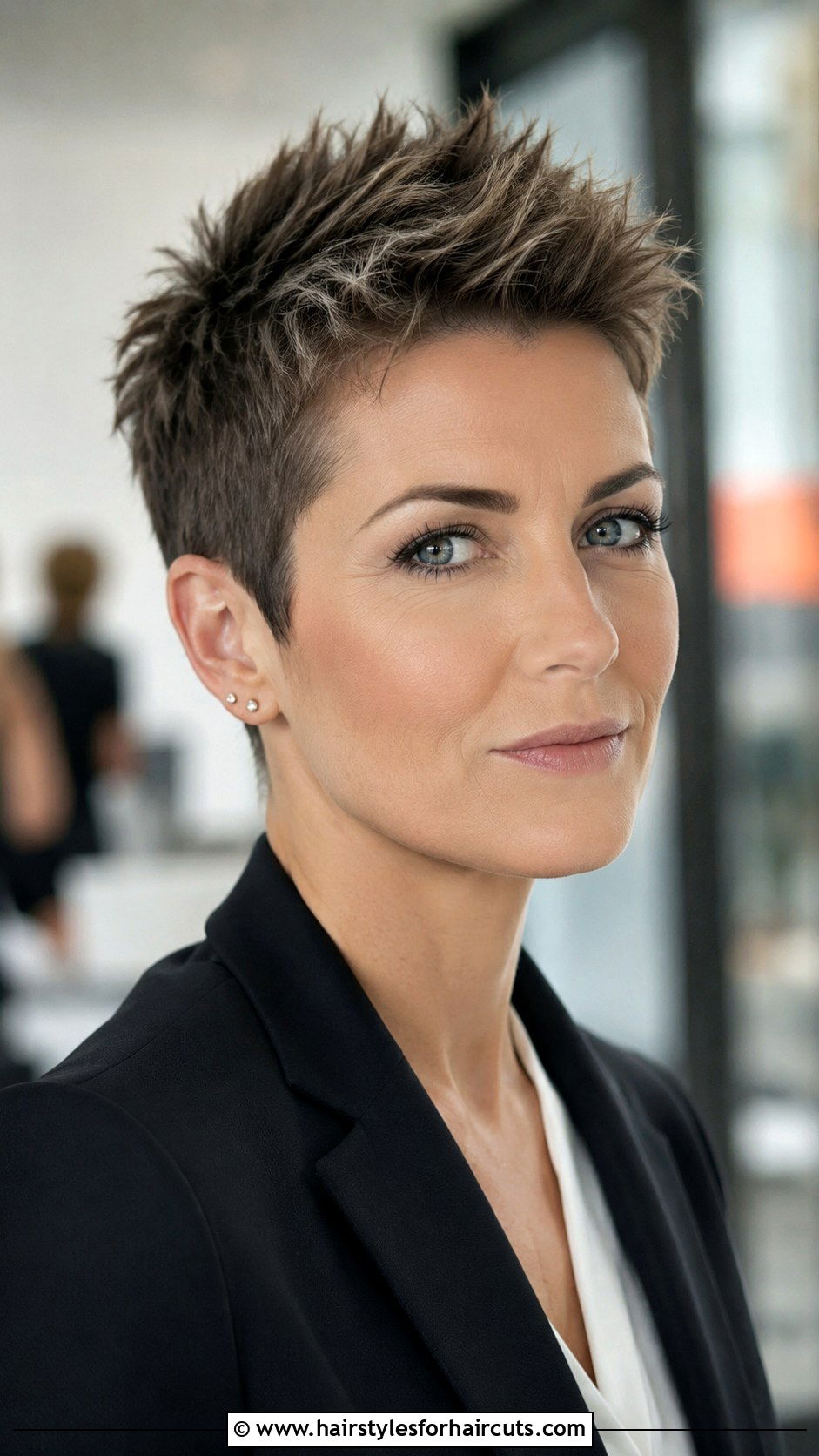 Short Pixie Cut - 25 haircuts sarasota - 25 haircuts sarasota