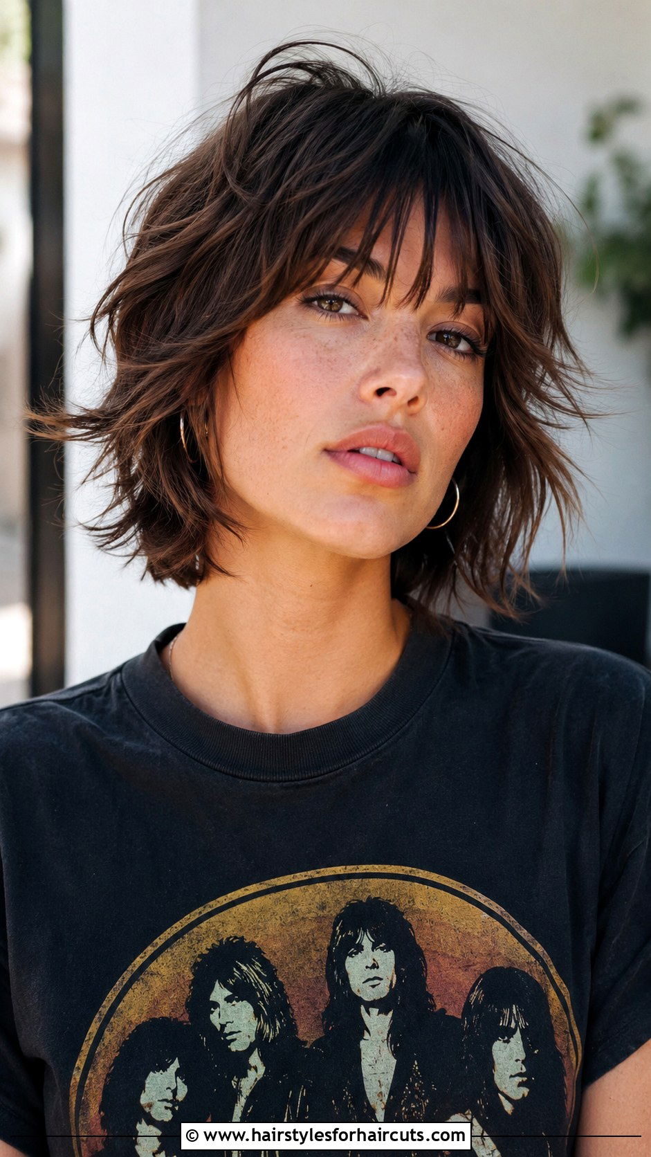 Short Shag Haircut - 25 short hair indian hairstyles - 25 short hair indian hairstyles